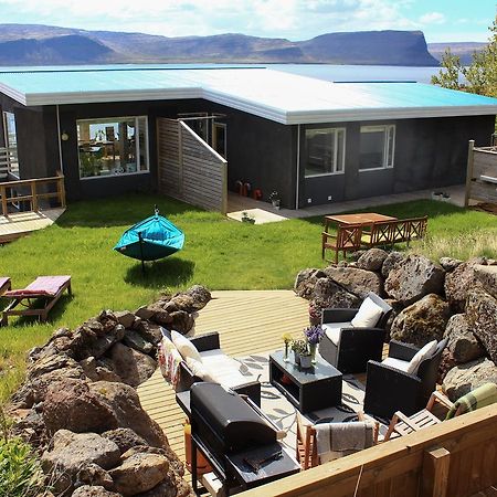 Guesthouse Stekkabol Patreksfjordur Exteriér fotografie